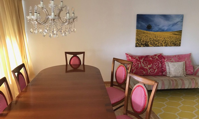 Zollikofen Apartment | Bijou Apartment