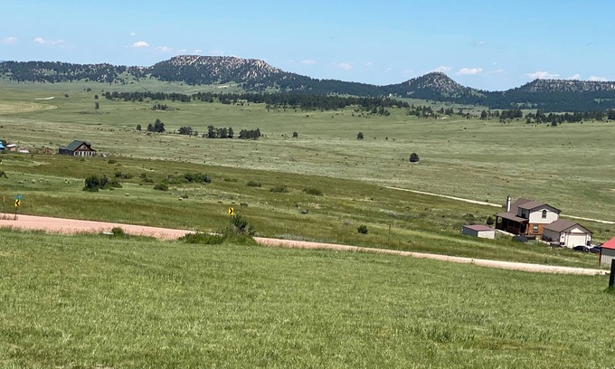 Peyton House | Bijou Basin View Star Wagon