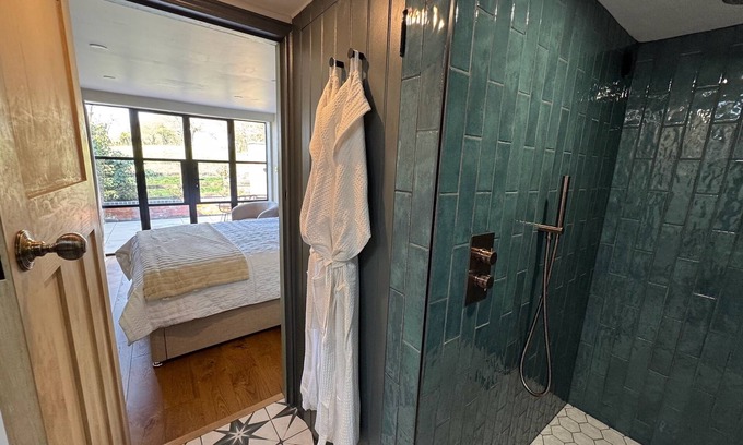 Corby Glen Apartment | Bijou boutique country room, private terrace with beautiful countryside views.