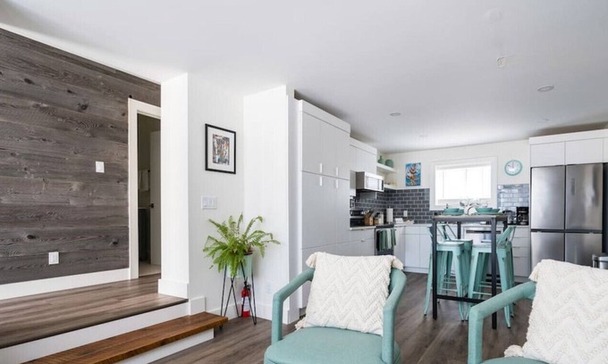 Meaford Apartment | "Bike" at Hills Meaford