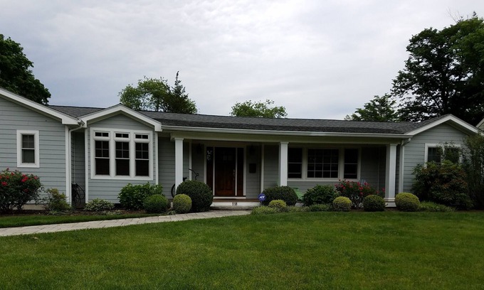 Sea Girt House | Bike to beach from family Shore house in quiet Sea Girt Estates