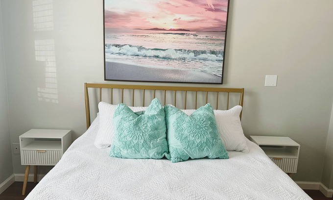 Ozona Villa | Bikes, Beaches and Quaint Floridian Downtowns