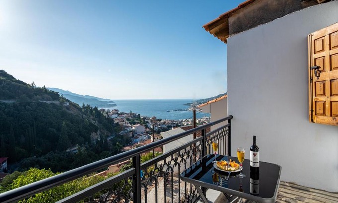 Vathi House | Billy's Stonehouse