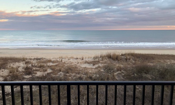 Midtown Ocean City Condo | Bimini 205 - Direct Oceanfront 87th St, WiFi, W/D, AC