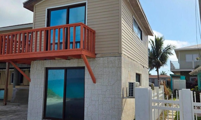 Alice Town Apartment | Bimini Beach Getaway #2