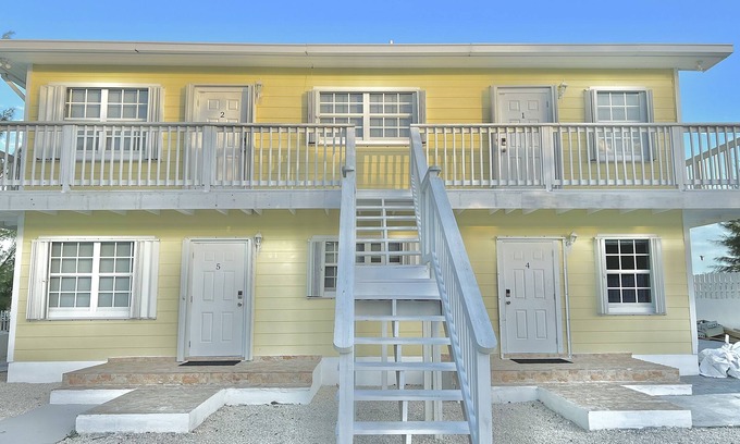 Alice Town Apartment | Bimini Vacation Apartment - APT#5