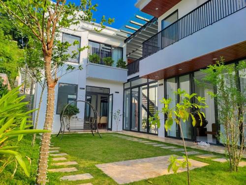 Luong Son Villa | Bin House Villa Hòa Bình