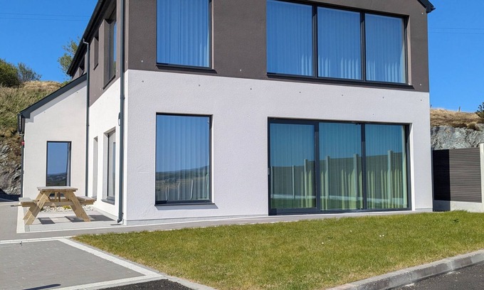 Ballyliffin Apartment | Binion - 2 bedroom, Binion @ Ballyliffin Beach Houses metres from Pollan Bay on the #WildAtlanticWay