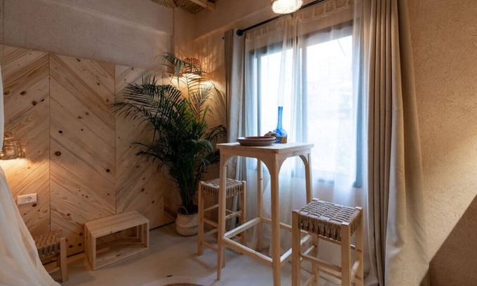 Achrafieh Apartment | Biophilia Tropical Haven