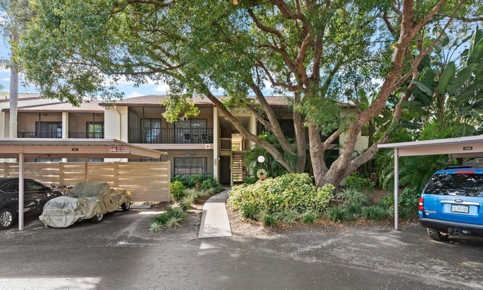 Venice Condo | Bird Bay of Venice, near beach, Beach Bungalow