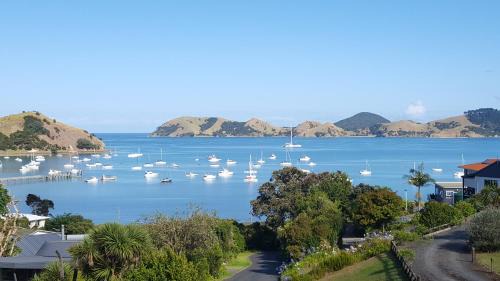 Te Kouma Bed & Breakfast | Bird Haven