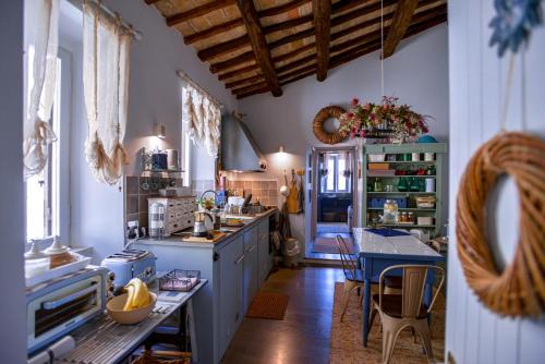 Torrita Tiberina House | Bird House