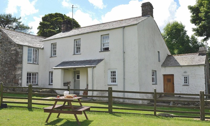 Holmrook Cottage | Birkerthwaite Farmhouse