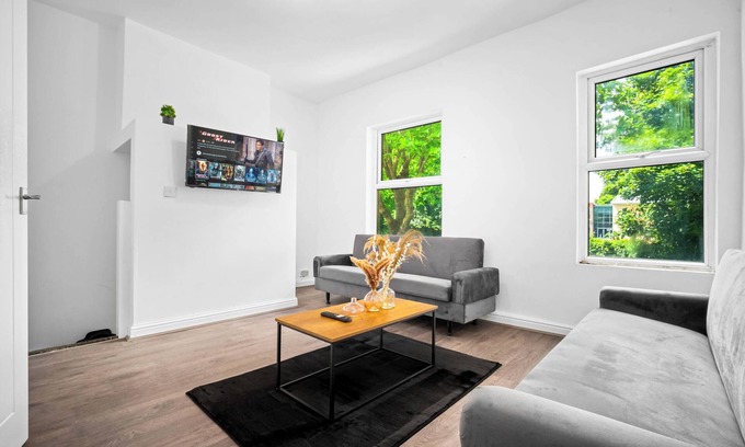 Olton Apartment | Birmingham Apartment Bhx Nec Resort World Arena