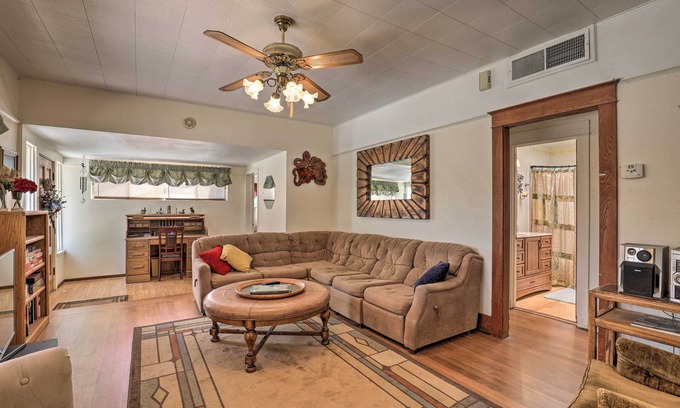 Bisbee House | Bisbee Home < 1/2 Mi to Park & Tennis Courts!