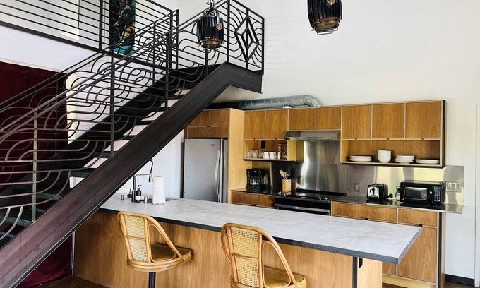 Kessler Apartment | Bishop Arts Hotel Penthouse Suite 7