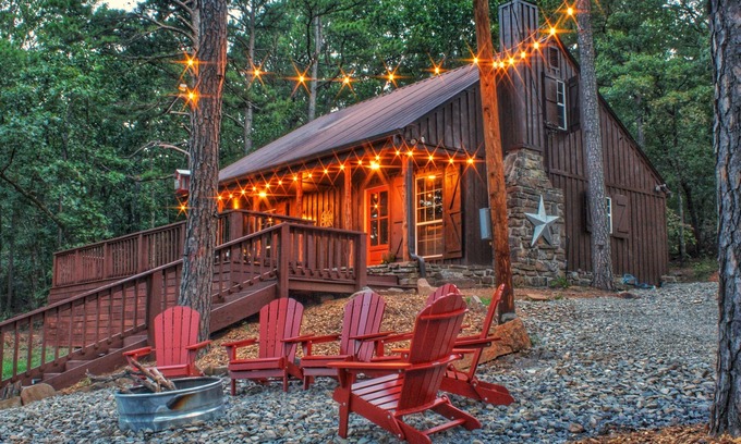 Lequire Cabin | Bison Ridge Resort 3BR Cabin on 17 acres w hot tub and firepit, pets OK