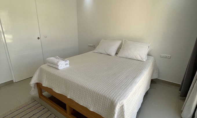 Mindelo Apartment | Biss Apartments Mindelo - T1 Madalena nearby the beach