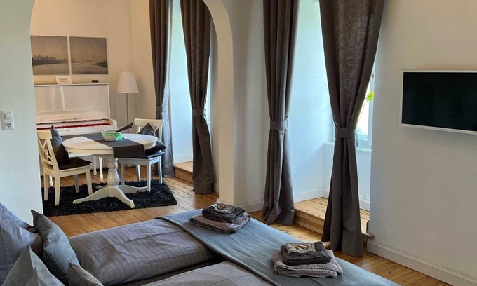 Heiligengrabe Apartment | Blüthner Apartment - Schloss Grabow, Resting Place & a Luxury Piano Collection Re