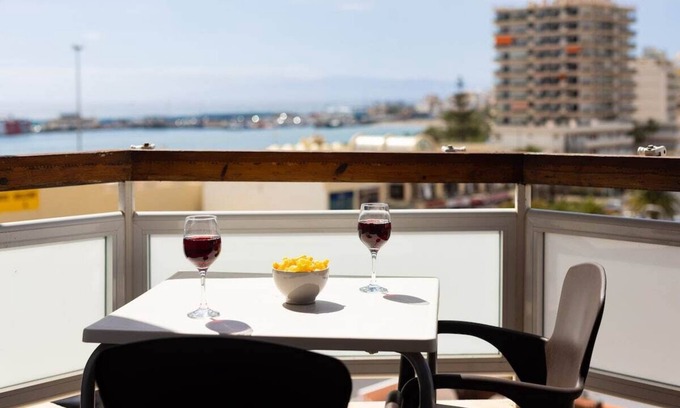 Los Cristianos Apartment | Black and white apartment