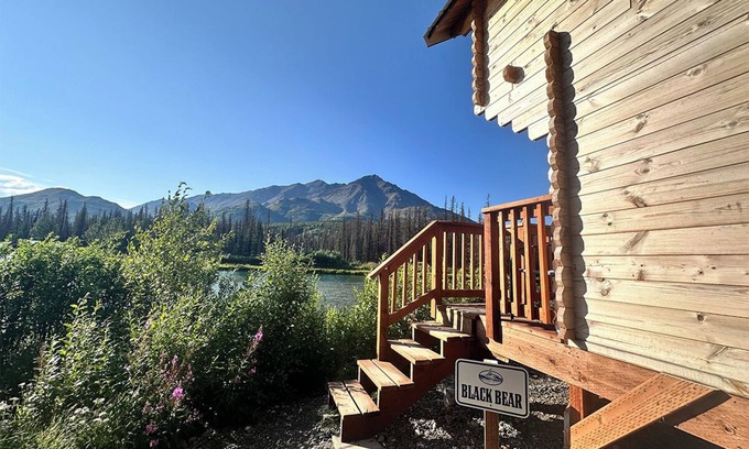 Denali Cabin | Black Bear, Black Bear Lakefront Cabin