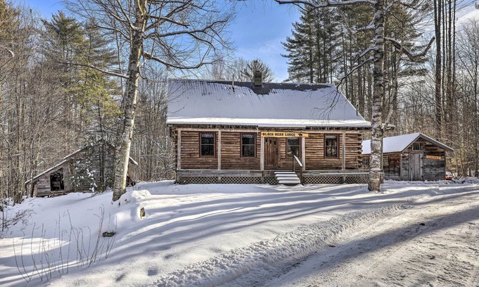 Kimball Lake Shores Cabin | Black Bear Lodge: A Rural White Mtns Retreat