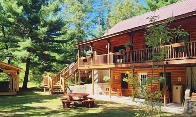 Chase Cabin | Black Bear Retreat-Hot Tub, Pet Friendly, Game Room