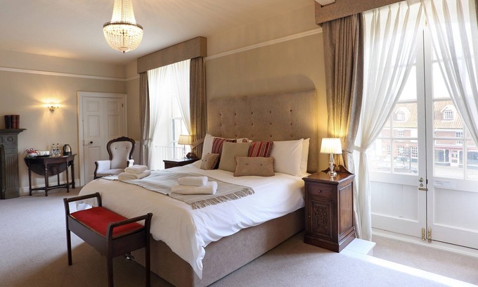 Aylsham Hotel | Black Boys Hotel