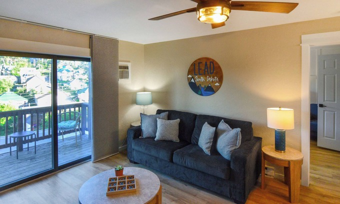 Deadwood Condo | Black Hills Bliss: Fully Remodeled Modern Condo