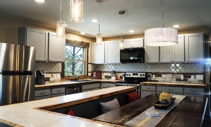 Blackhawk House | Black Hills Peaceful Pines Property