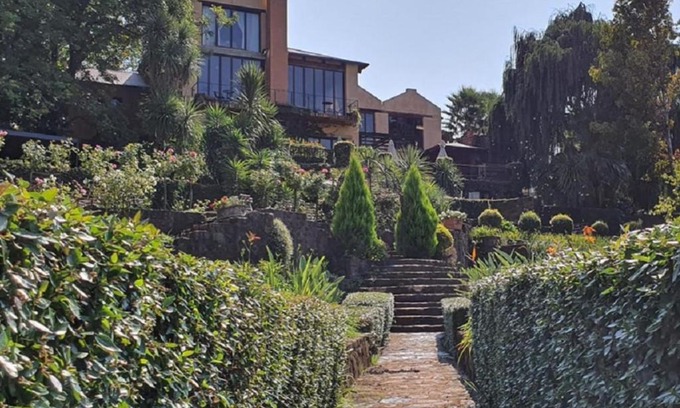 Magaliesberg Cabin | Black Horse Estate