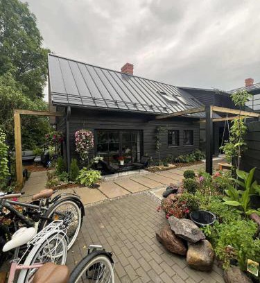 Parnu House | Black House Pärnu