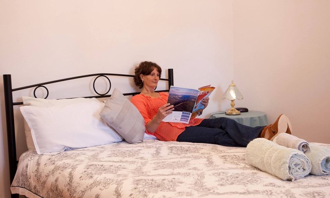 Orroroo Bed & Breakfast | Black Jack Get-A-Way - Nana's Home