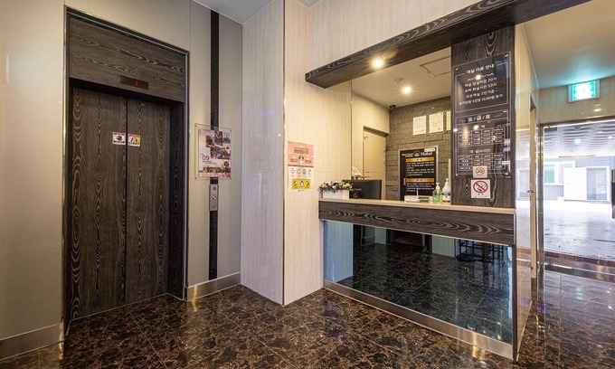 Gongju Hotel | Black Pearl Gongju