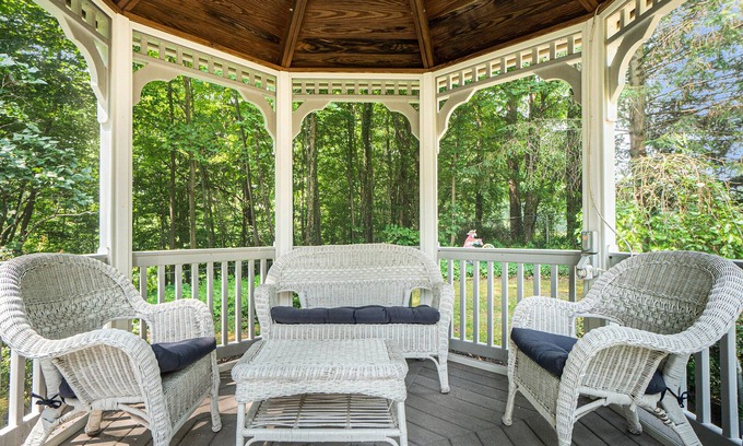 South Haven Bed & Breakfast | Black River Inn Bed and Breakfast