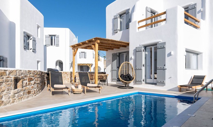 Glinado Villa | Black Villa - Naxian Sunset Villas complex - Private Pool