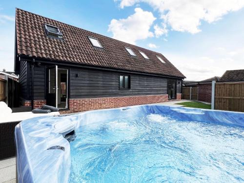 Sudbury House | Blackberry Barn by The Suffolk Cottage Collection