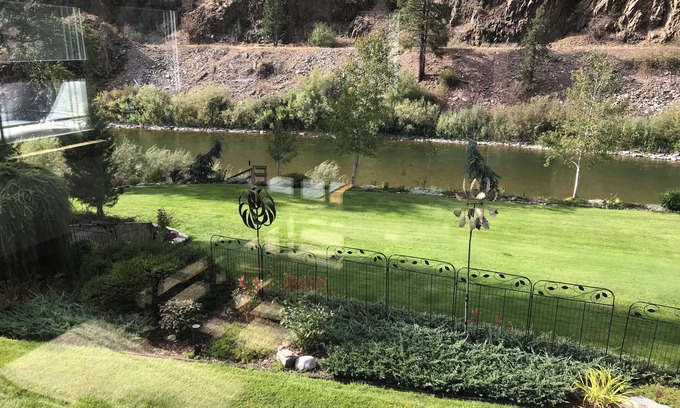 Missoula House | Blackfoot River Paradise