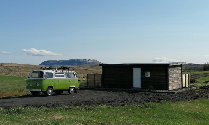 Reykholt House | Blackwood cottage near Geysir