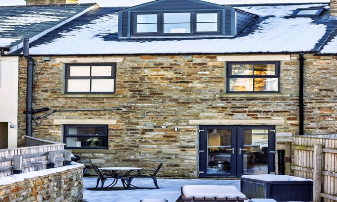 Barnard Castle Cottage | Bleabeck View cottage for 6 people