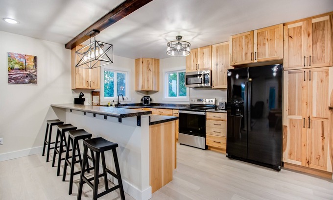 Helmsburg Other | BLESSINGS FARMHOUSE | family retreat - relax + reconnect with what matters most.