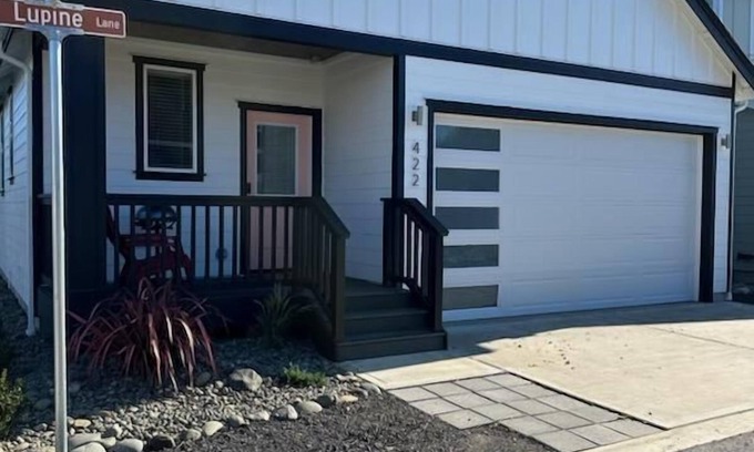 Ocean Shores House | Bliss On The Bay - Oyhut Bay Seaside Village