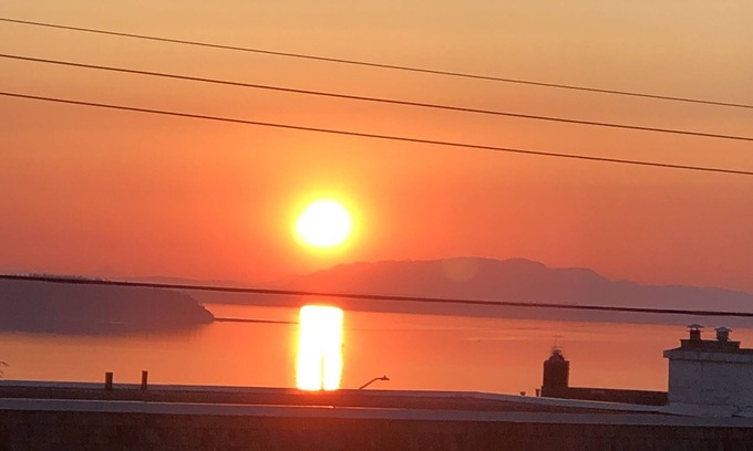 Powell River Bed & Breakfast | Blissful Sunsets and Outdoor Oasis!
