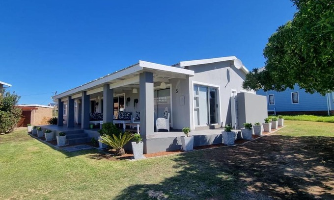 Boggoms Bay House | Blisss