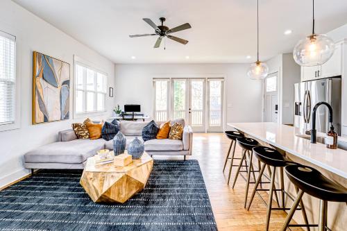 Mechanicsville House | Blooming Azalea - Unit B