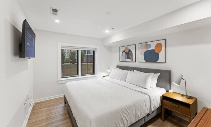 Eckington Condo | Bloomingdale Mid-Century Condo 2BR/1BA by DCottage