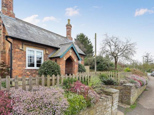 Berkeley House | Blossom Cottage