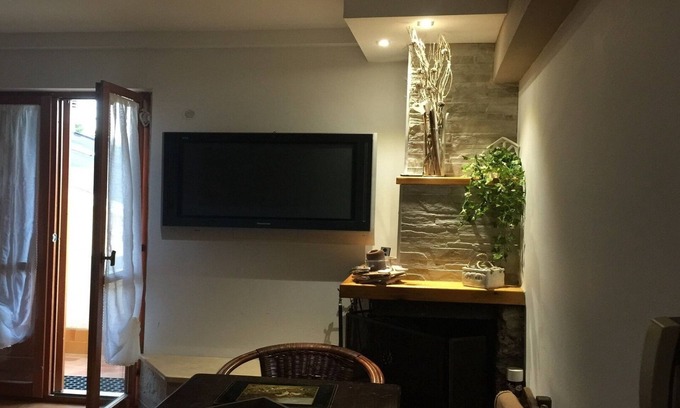 Ovindoli Apartment | Blue Eyes [free parking] centre pet friendly