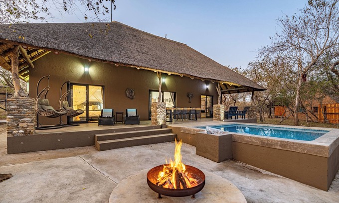 Marloth Park House | Blue Goose Bush Retreat