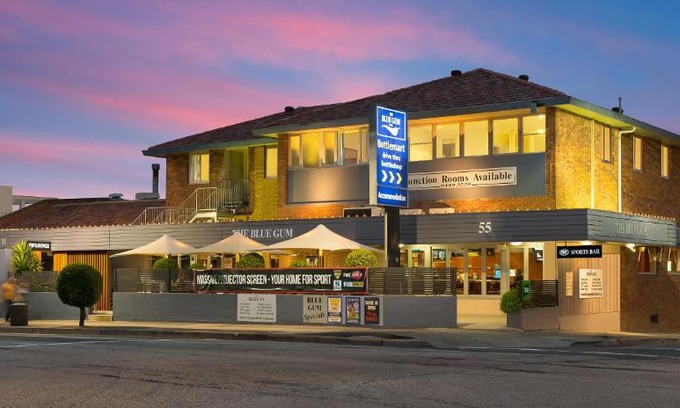 Waitara Hotel | Blue Gum Hotel